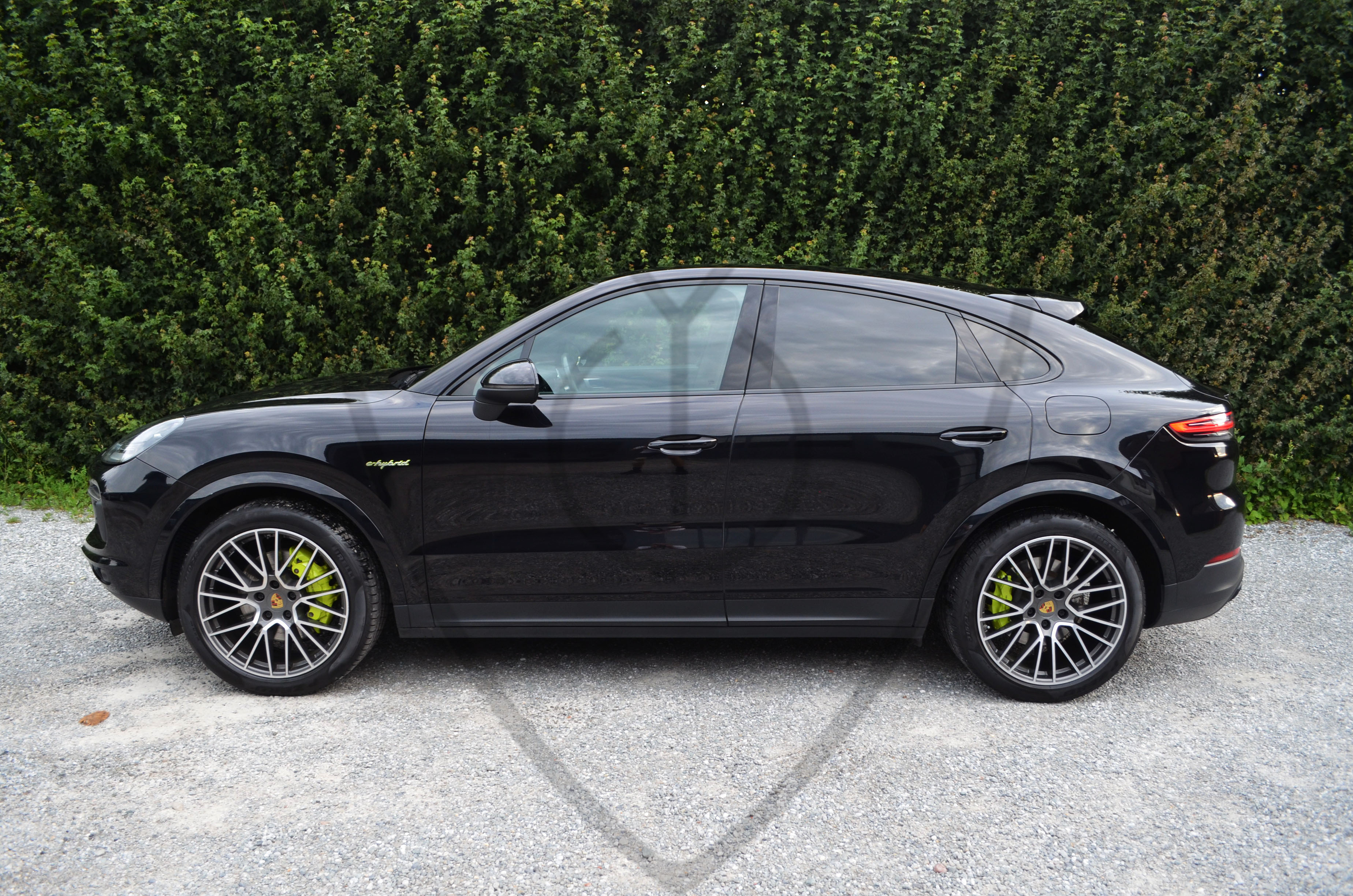 PORSCHE CAYENNE COUPE — image 31